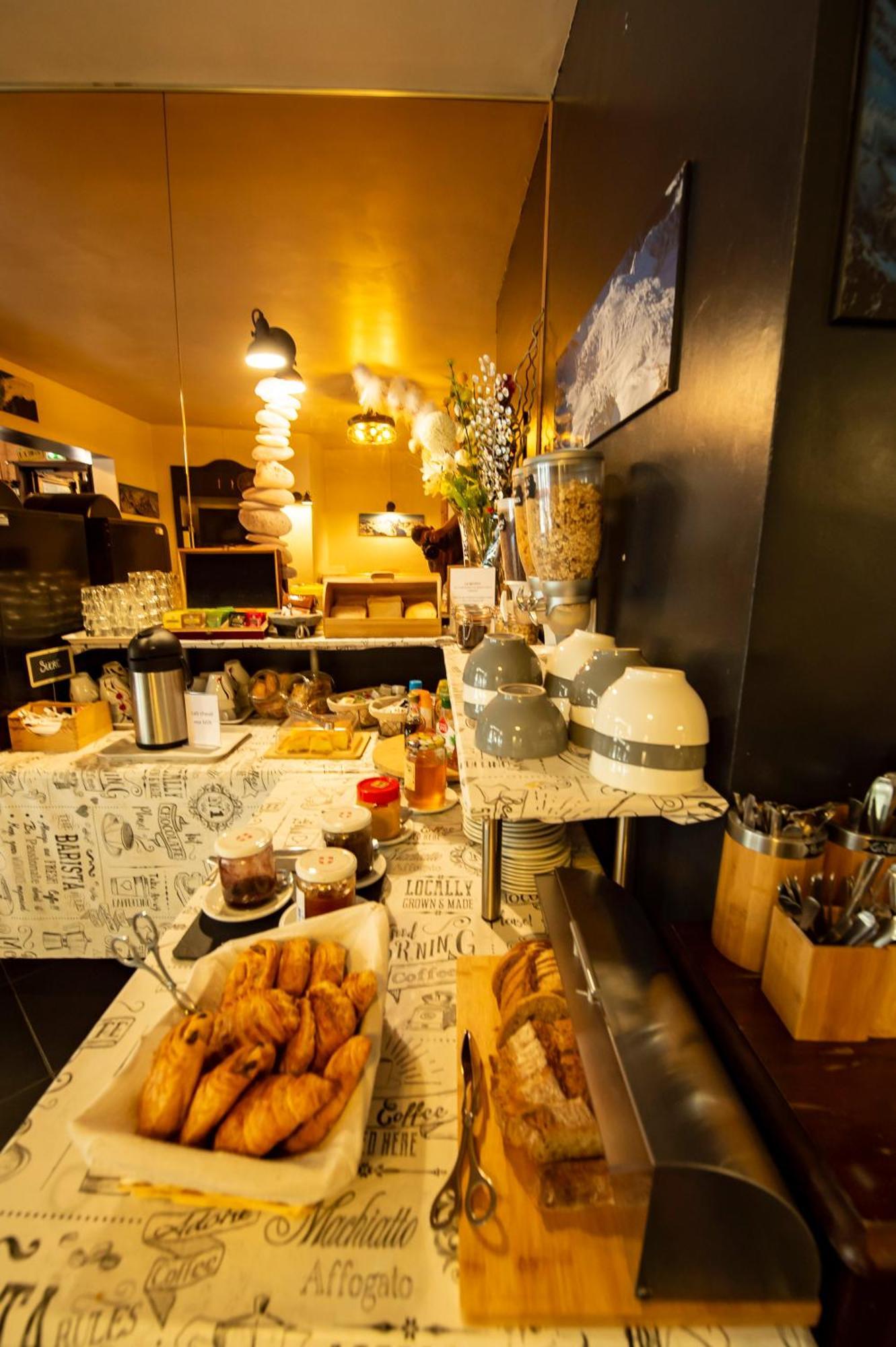 Hotel La Chaumiere A 100M Du Telecabine Saint-Gervais-les-Bains Eksteriør bilde